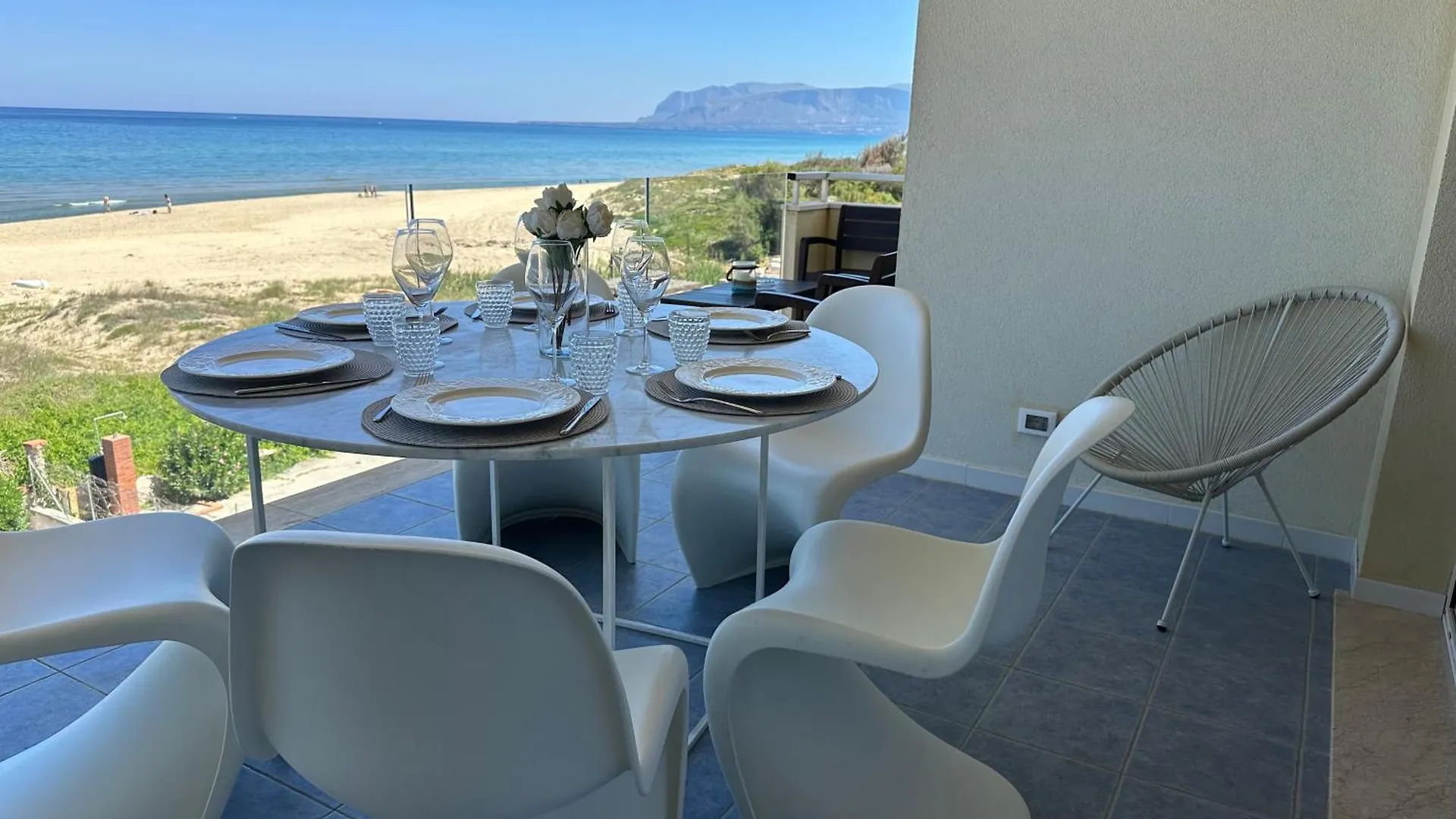 Appartamento Sulla Spiaggia 阿尔卡莫 0*,